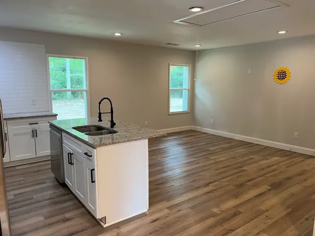 $2,200 | 1716 Highway 85, Fayetteville, GA 30215