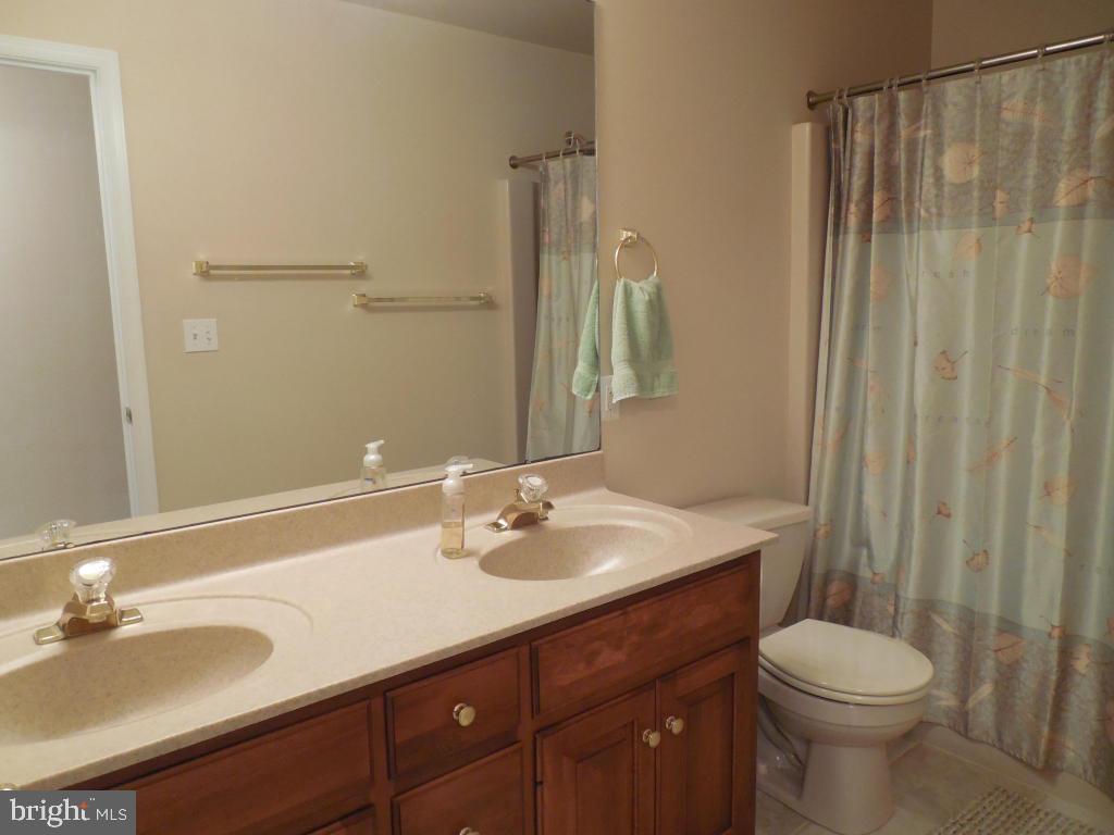 16 Windsor Lane Lititz, PA 17543 - Photo 22 of 32