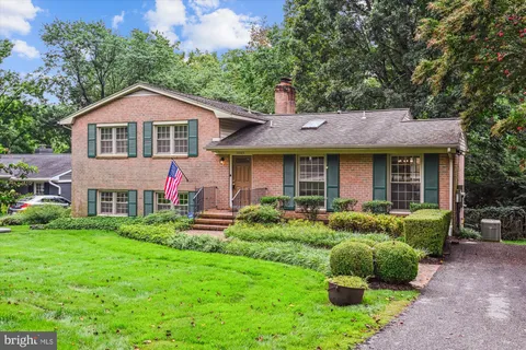 $699,900 | 1003 Dulaney Lane, Annapolis, MD 21403