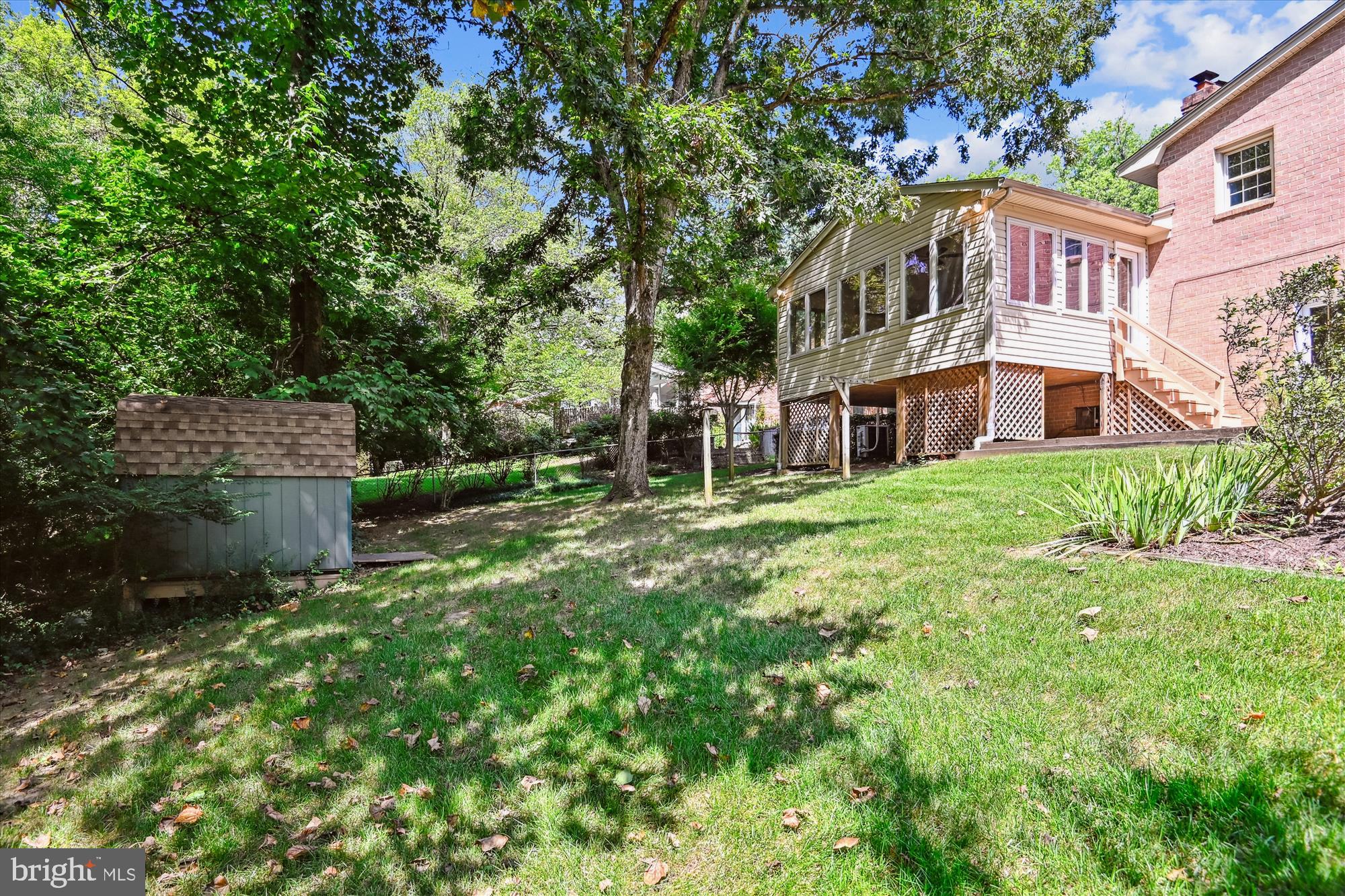 1003 Dulaney Lane Annapolis, MD 21403 - Photo 31 of 50 Spacious backyard