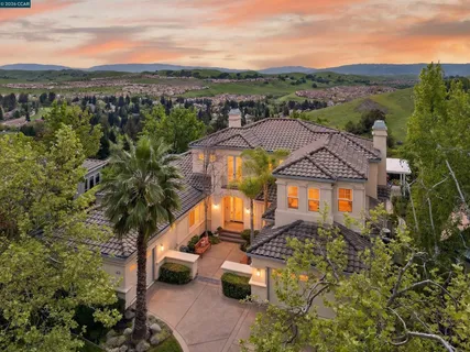 $2,798,800 | 3643 Country Club Terrace, Danville, CA 94506