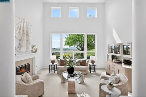 $2,798,800 | 3643 Country Club Terrace, Danville, CA 94506