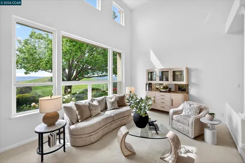 $2,798,800 | 3643 Country Club Terrace, Danville, CA 94506