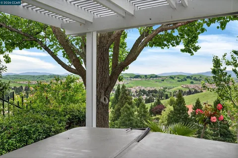 $2,798,800 | 3643 Country Club Terrace, Danville, CA 94506