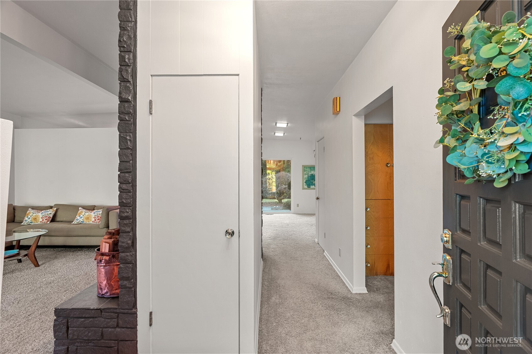 255 Summit Avenue Hoquiam, WA 98550 - Photo 2 of 40