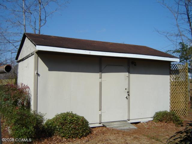 435 Nine Foot Road Newport, NC 28570 - Photo 8 of 9 Has electric & cable!
