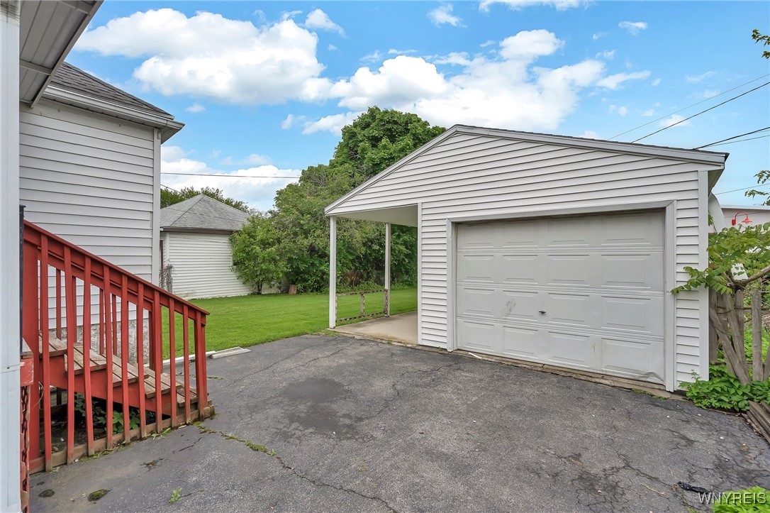 88 Rugby Road Buffalo, NY 14216 - Photo 23 of 28