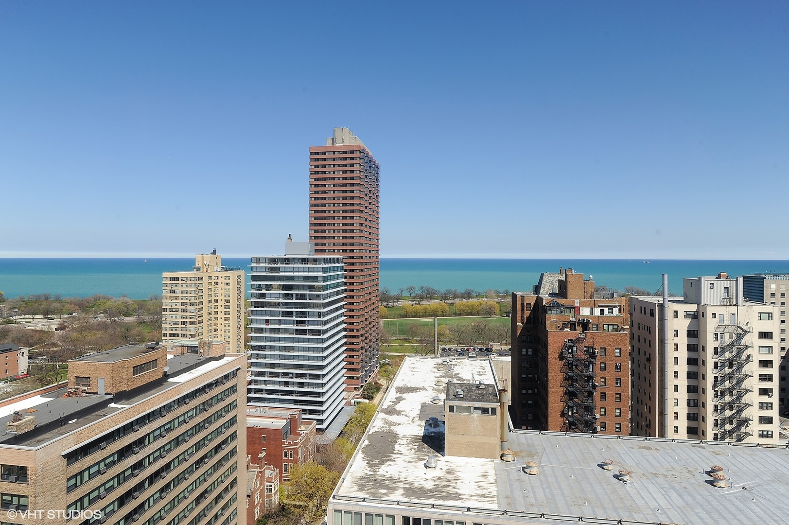 2930 North Sheridan Road, Unit 1611 Chicago, IL 60657 - Photo 18 of 18 a view of city with ocean