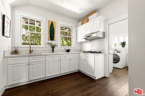 $1,695,000 | 2248 South Hobart Boulevard, Los Angeles, CA 90018