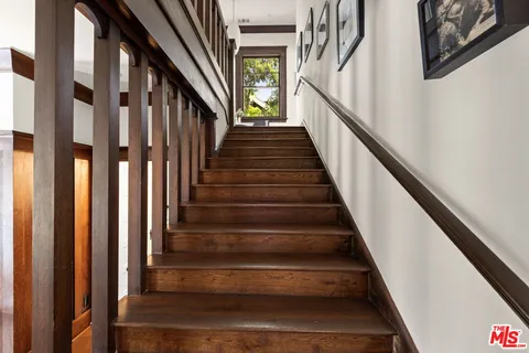 $1,695,000 | 2248 South Hobart Boulevard, Los Angeles, CA 90018