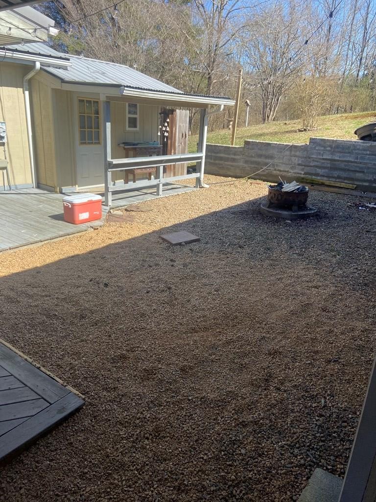 1390 Camellia Road Newport, TN 37821 - Photo 4 of 27 Gallery Image 4