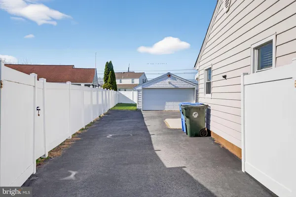 $315,000 | 929 Mt Road, Burlington, NJ 08016