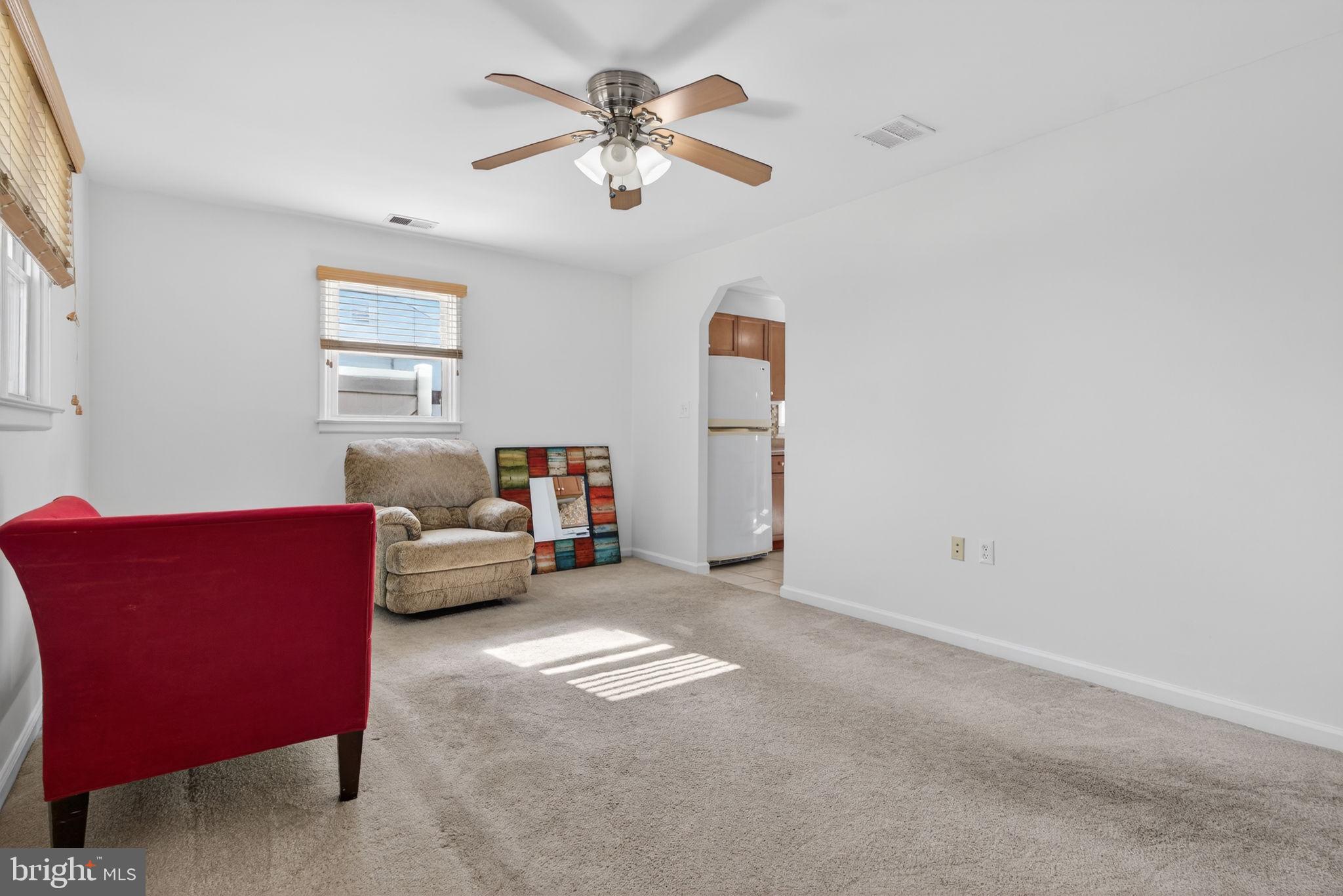 929 Mt Road Burlington, NJ 08016 - Photo 5 of 36