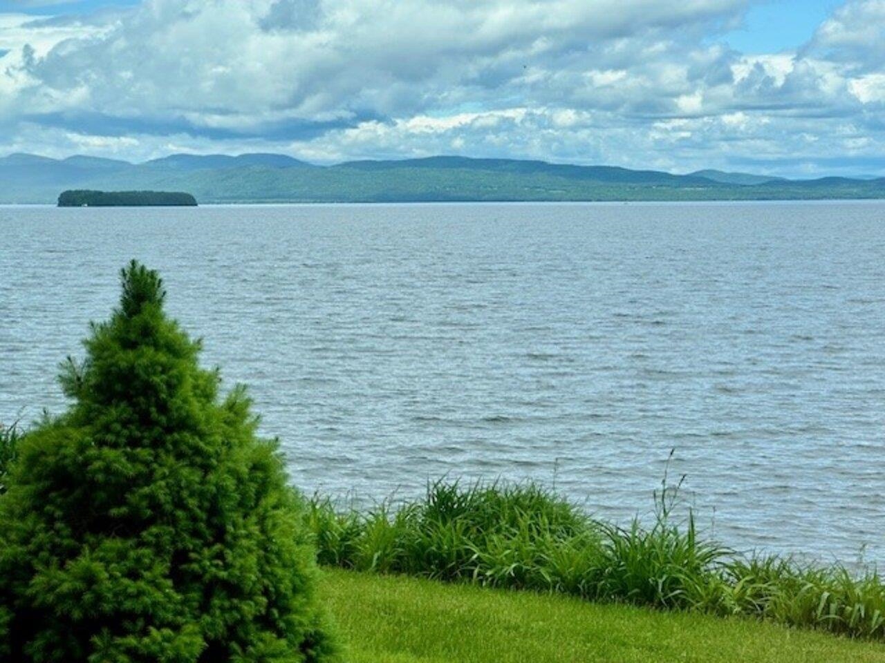 21 Harbor Watch Road Burlington, VT 05401 - Photo 13 of 40 Gallery Image 13