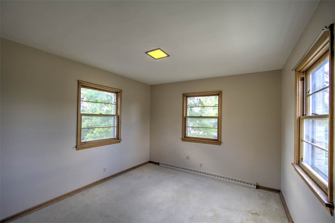 157 South Redwood Lane Decatur, IL 62522 - Photo 24 of 33