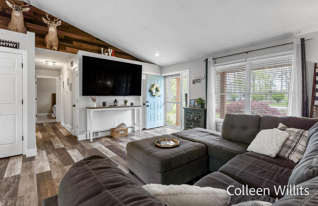 15324 Grand Oak Road Grand Haven, MI 49417 - Photo 11 of 49 15324GrandOakRd-21LoRes