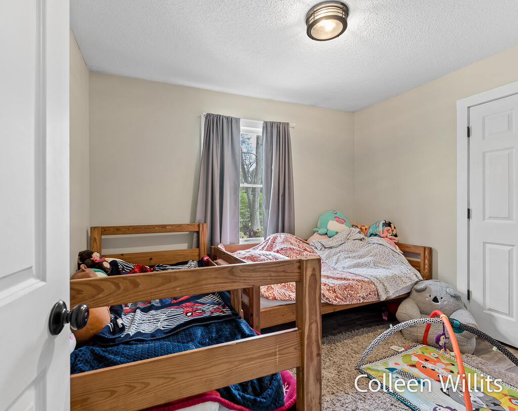 15324 Grand Oak Road Grand Haven, MI 49417 - Photo 32 of 49 15324GrandOakRd-33LoRes