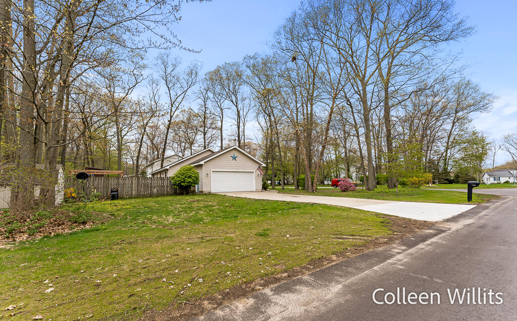 15324 Grand Oak Road Grand Haven, MI 49417 - Photo 45 of 49 15324GrandOakRd-16LoRes