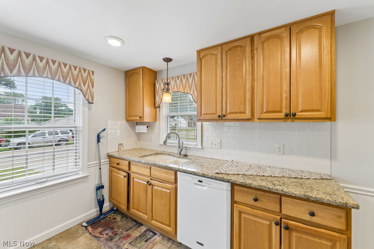 2926 19th Street Northwest Canton, OH 44708 - Photo 5 of 30