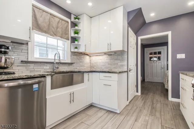 $649,999 | 5 Newell Place, North Arlington, NJ 07031