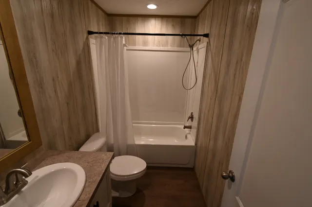 $184,900 | 3955 Highway 200, Huron, TN 38345