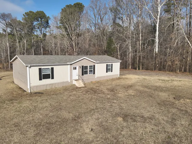 $184,900 | 3955 Highway 200, Huron, TN 38345