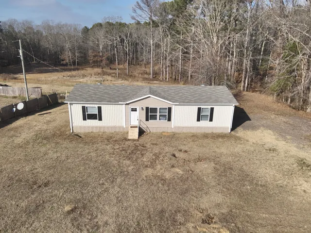 $184,900 | 3955 Highway 200, Huron, TN 38345