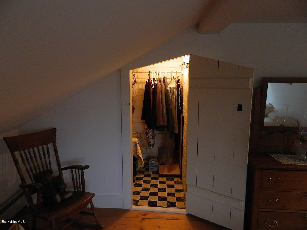 230 Middlefield Road Washington, MA 01223 - Photo 22 of 40 a view of walk in closet