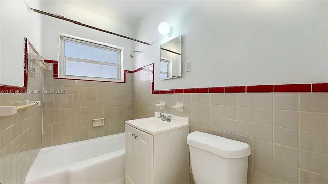 $1,650 | 2499 Southwest 27th Street, Unit 7, Miami, FL 33133