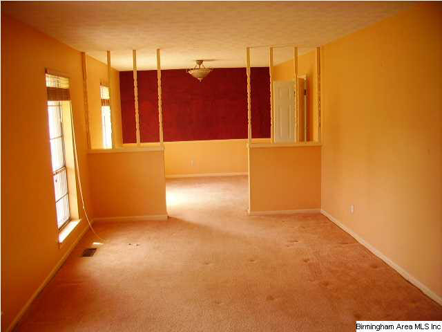 504 2nd Terrace Pleasant Grove, AL 35127 - Photo 4 of 31