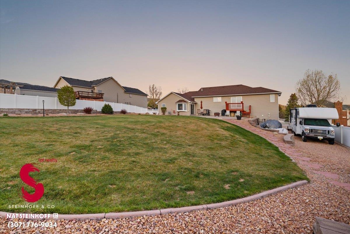 5821 South Chestnut Street Casper, WY 82601 - Photo 13 of 49