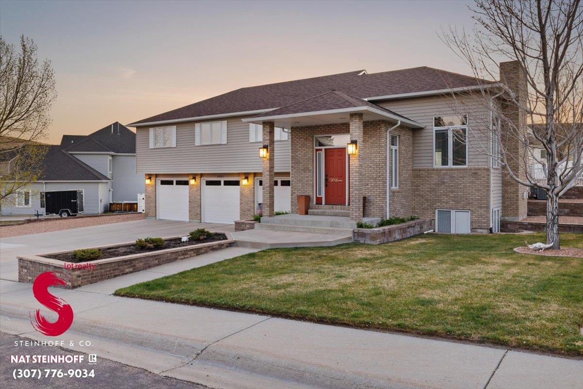 5821 South Chestnut Street Casper, WY 82601 - Photo 5 of 49