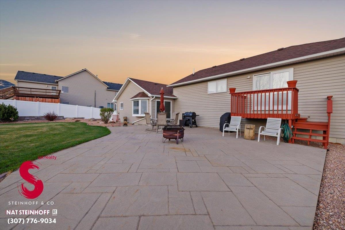 5821 South Chestnut Street Casper, WY 82601 - Photo 9 of 49