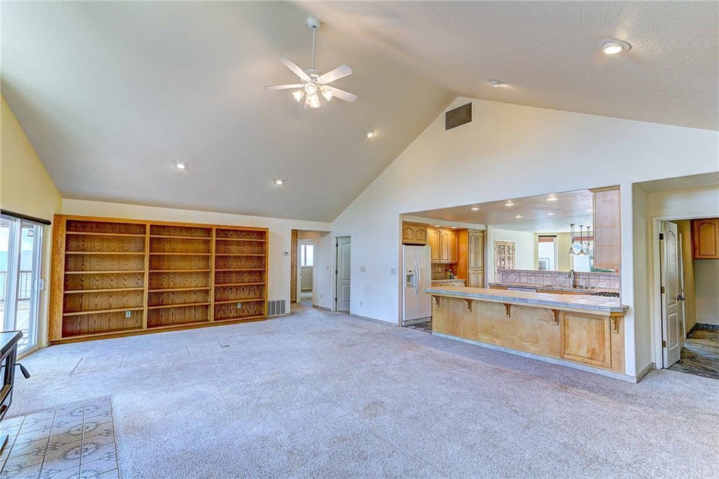 24120 Jacaranda Drive Tehachapi, CA 93561 - Photo 11 of 36