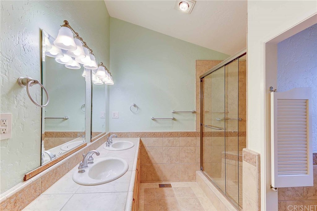 24120 Jacaranda Drive Tehachapi, CA 93561 - Photo 16 of 36