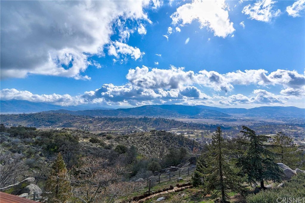 24120 Jacaranda Drive Tehachapi, CA 93561 - Photo 36 of 36