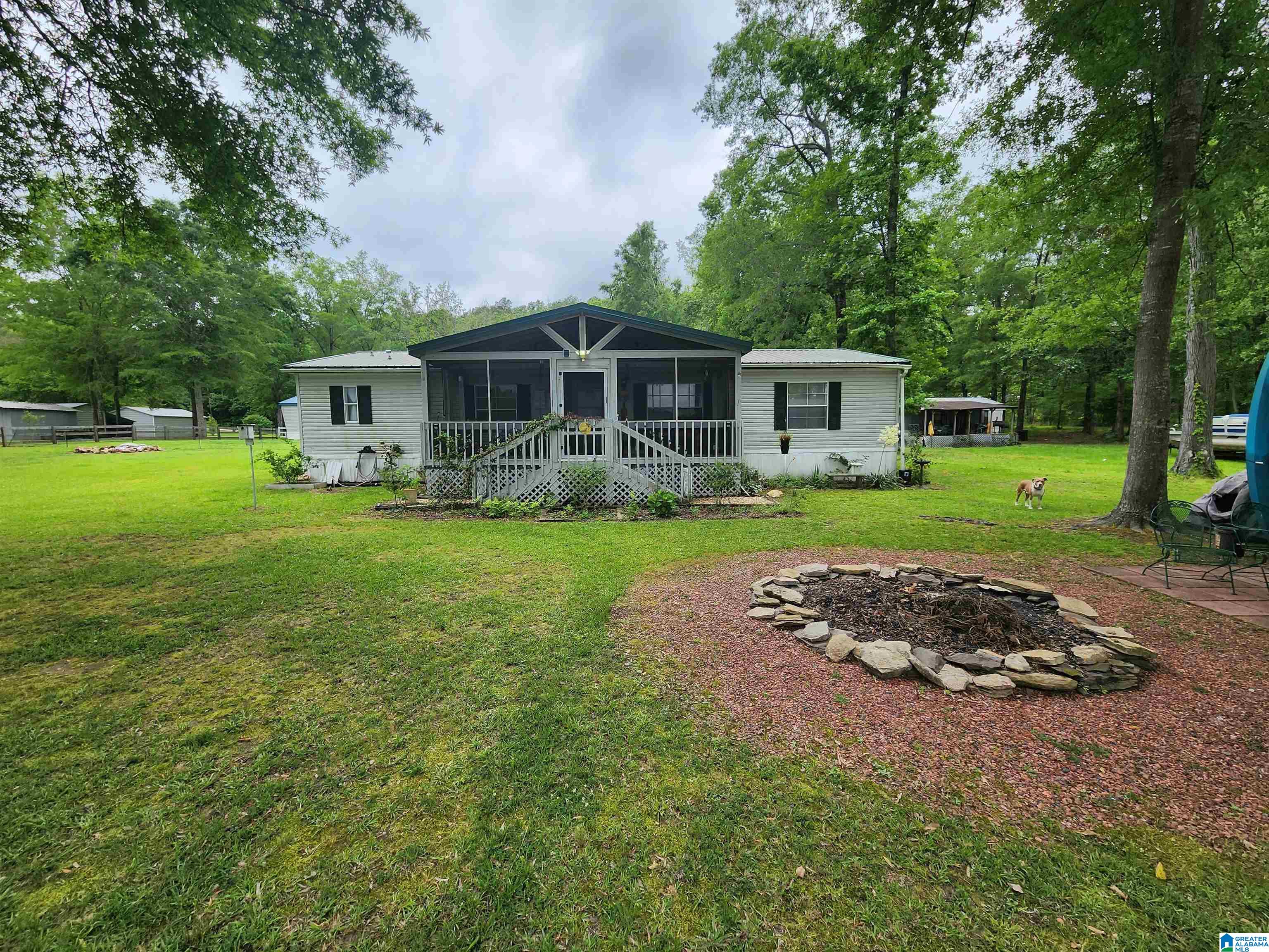 1430 White Oak Road Sylacauga, AL 35151 - Photo 3 of 40