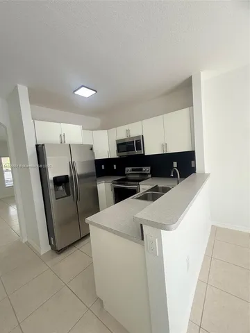 $2,950 | 12254 Southwest 215th Terrace, Unit 12254, Miami, FL 33177