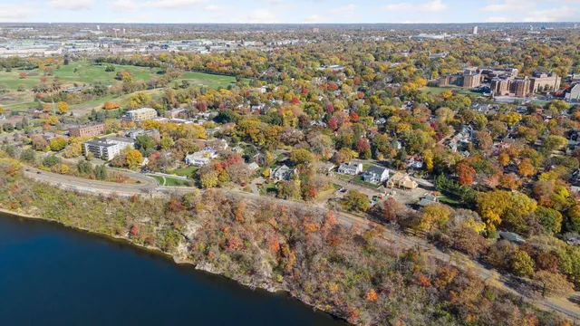 $899,900 | 104 Mississippi River Boulevard, St. Paul, MN 55104