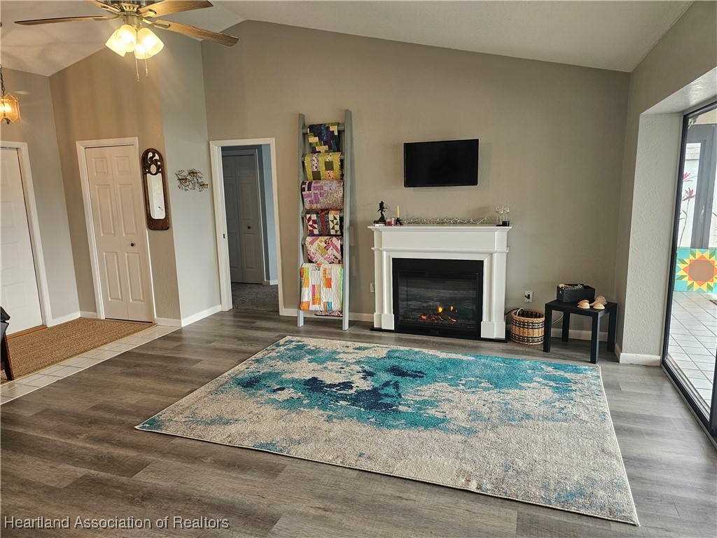 3612 Divot Road Sebring, FL 33872 - Photo 3 of 32 Gallery Image 3