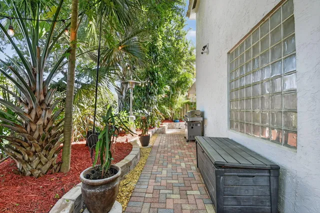 $489,000 | 7132 Crawl Key Way, Lake Worth, FL 33467