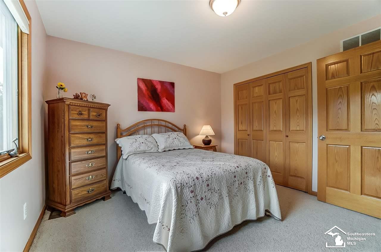 1743 Sheick Road Monroe, MI 48162 - Photo 30 of 57