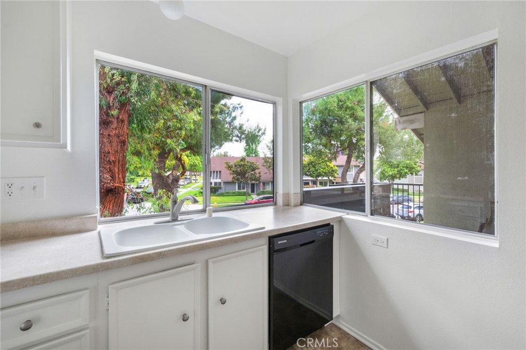 5427 Pine Ridge Way, Unit B Anaheim, CA 92807 - Photo 6 of 26
