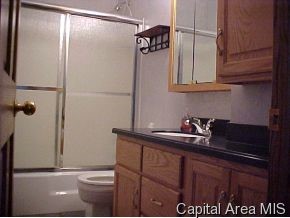 16 Rainbow Road Springfield, IL 62712 - Photo 6 of 12