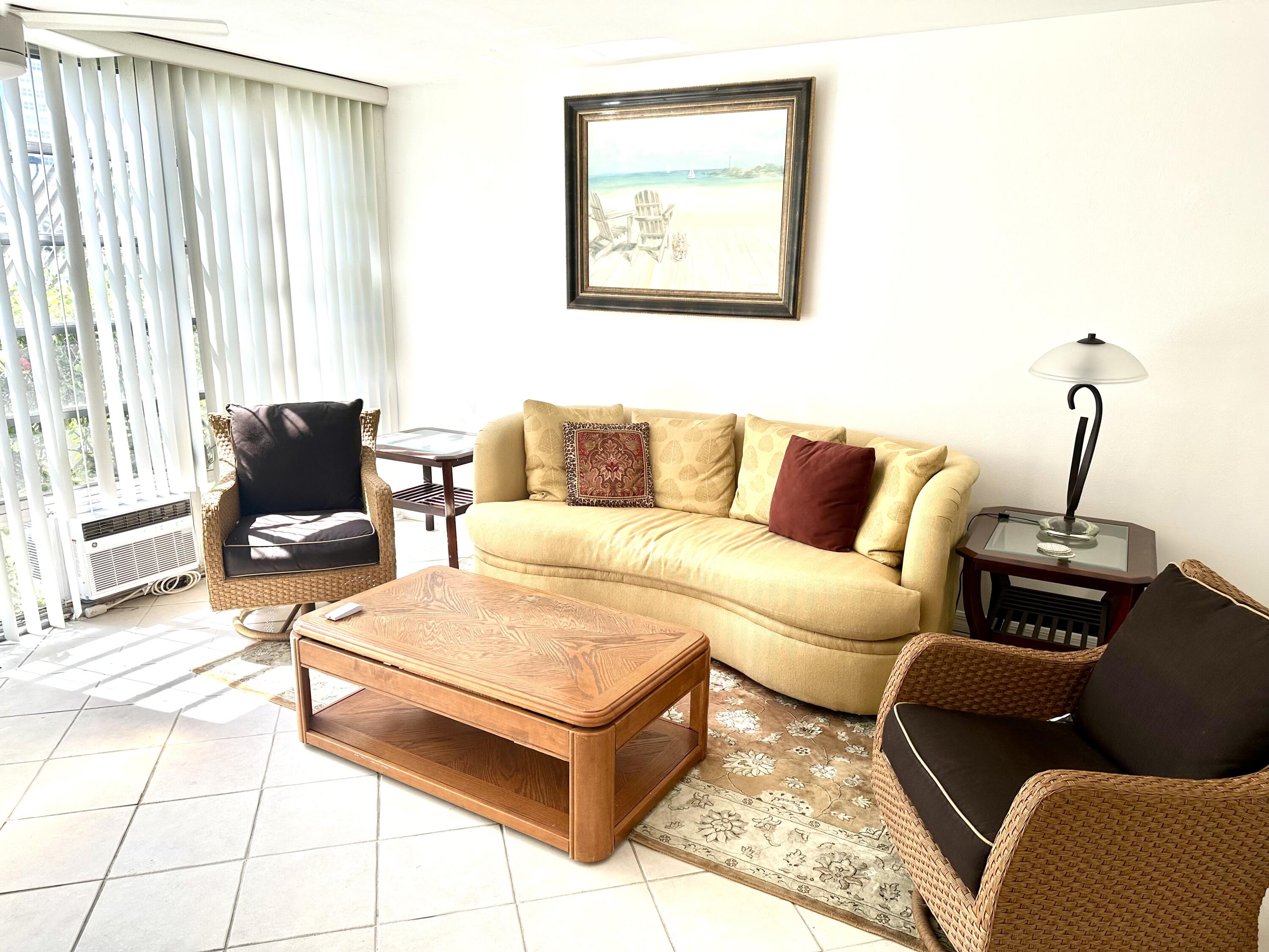 901 North Birch Road, Unit A2 Fort Lauderdale, FL 33304 - Photo 4 of 32 MC LIVING
