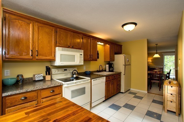 113 Maple Brook Road, Unit 113 Bellingham, MA 02019 - Photo 11 of 30 Gallery Image 11