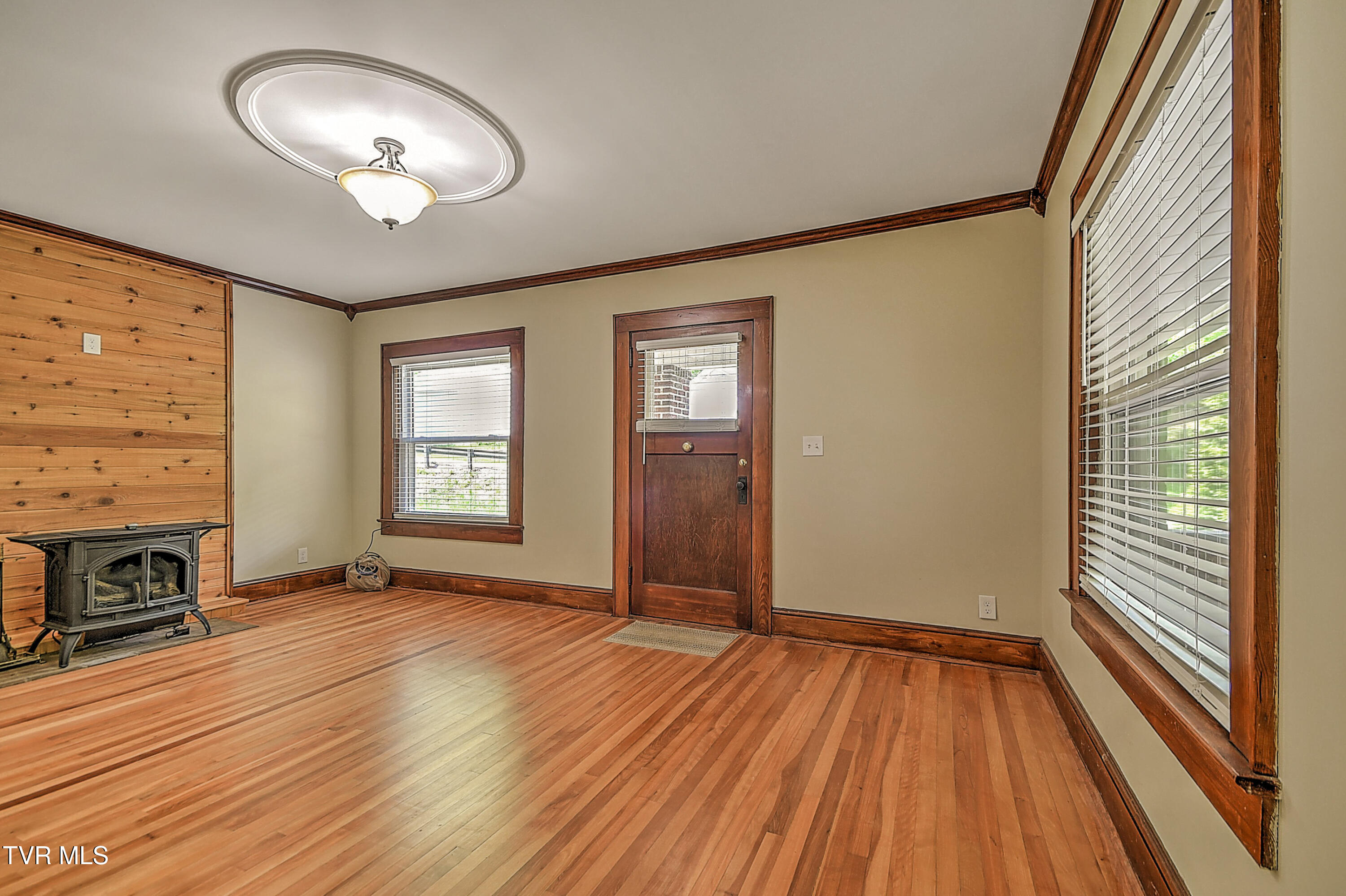 275 Tiger Creek Road Roan Mountain, TN 37687 - Photo 16 of 104 275 Tiger Creek EH-9