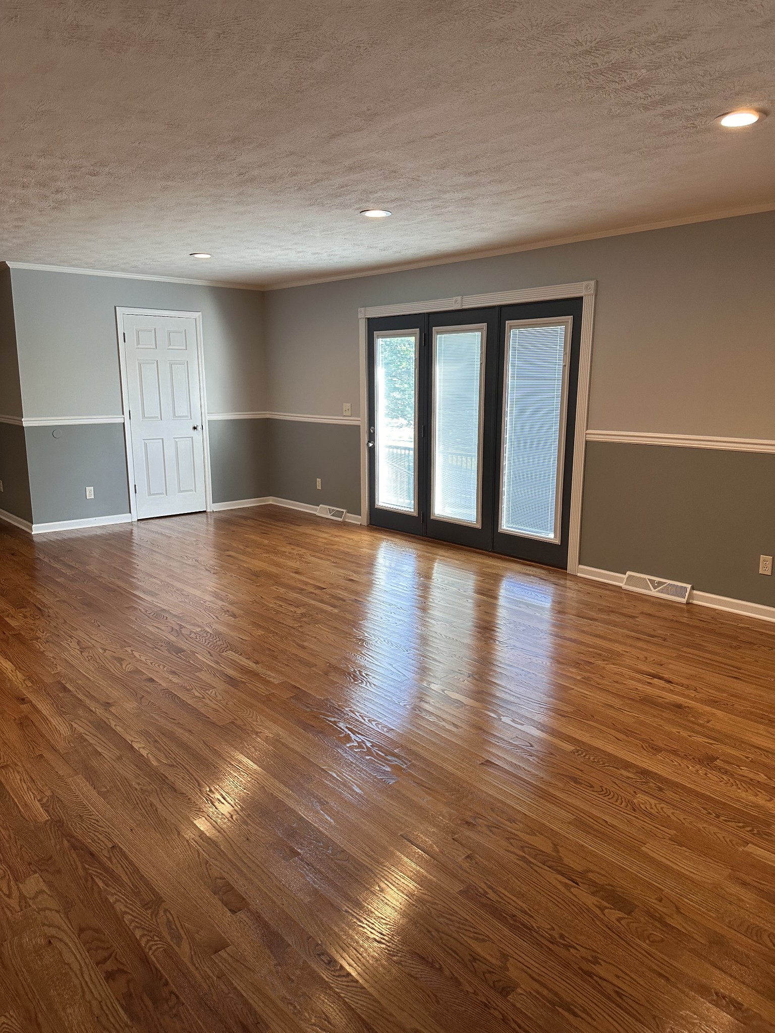 226 Roosevelt Road McMinnville, TN 37110 - Photo 2 of 16