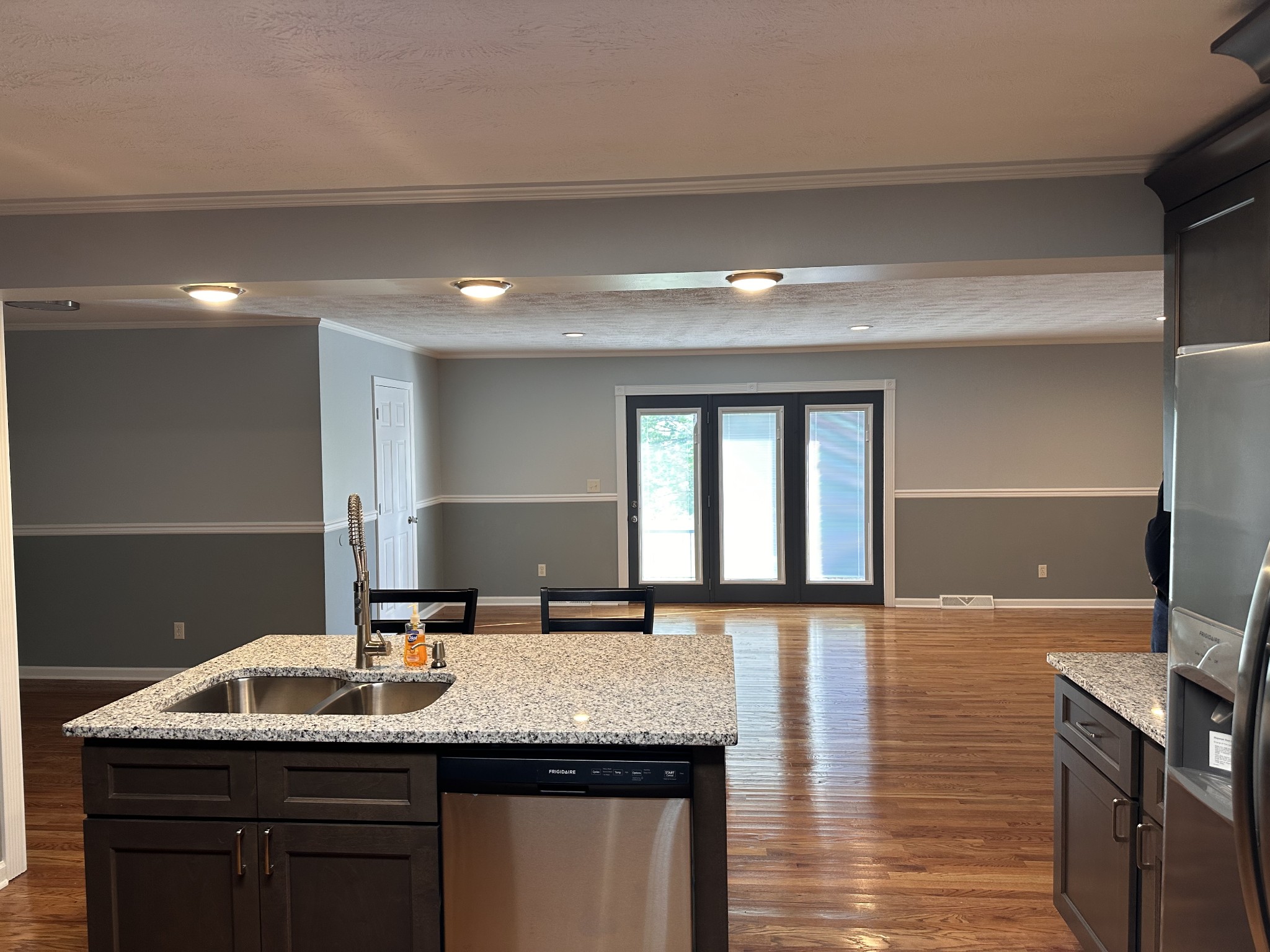 226 Roosevelt Road McMinnville, TN 37110 - Photo 3 of 16