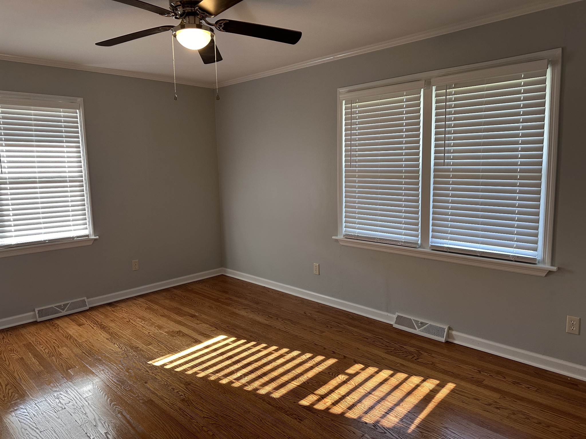 226 Roosevelt Road McMinnville, TN 37110 - Photo 7 of 16